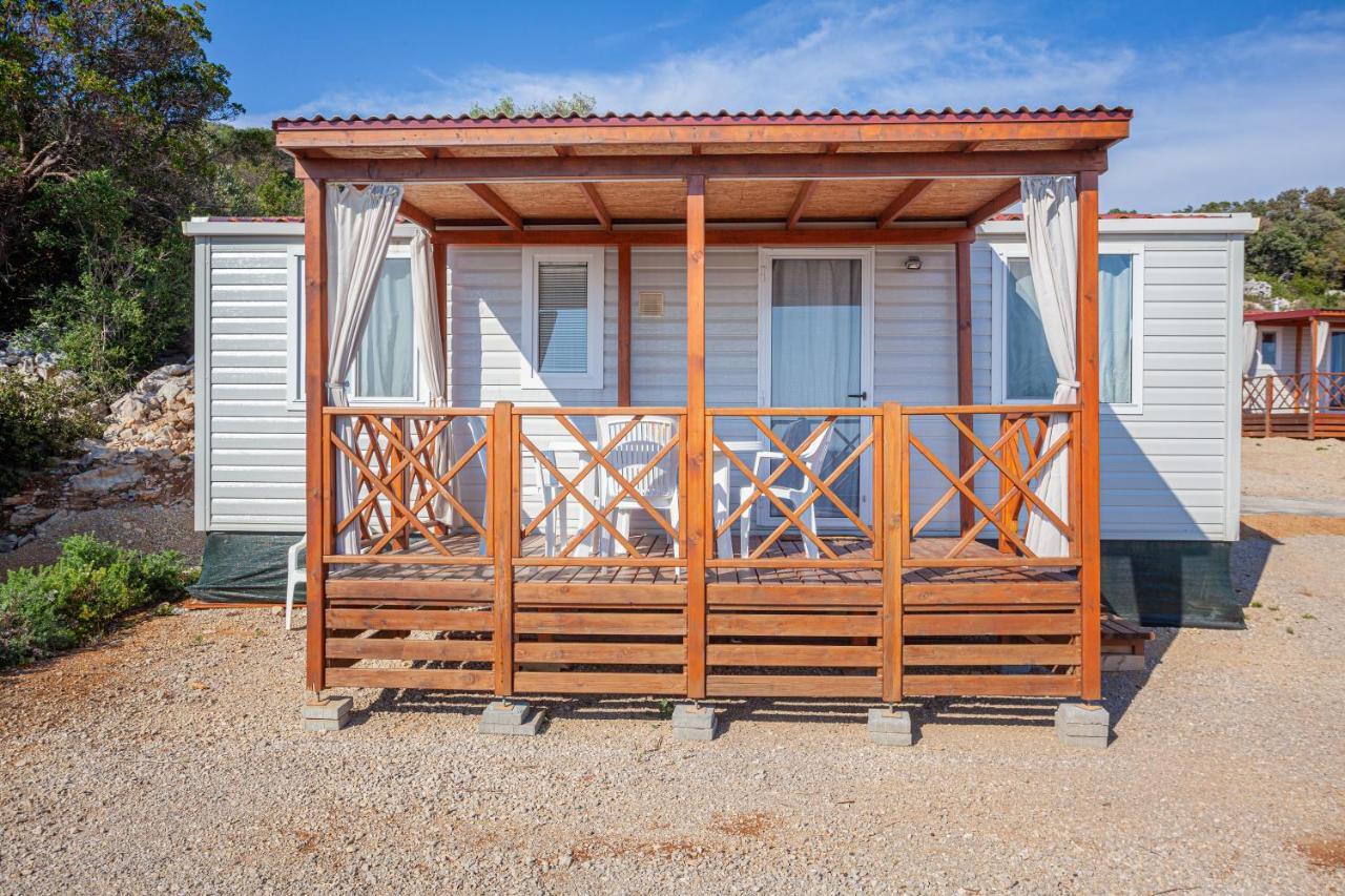 Mobile homes Lussmarin Mali Lošinj Extérieur photo